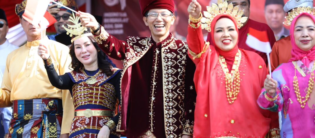 Pawai Pembangunan dan Budaya Nusantara Meriahkan HUT Ke-81 RI di Batam