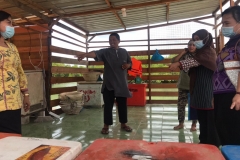 Monev sarana prasarana pemasaran dan pendataan Poklahsar Cik Mayang di Dapur 12, Kec. Sagulung.