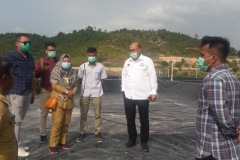 Tim-Diskan-meninjau-lokasi-tambak-udang-PT-Ranice.